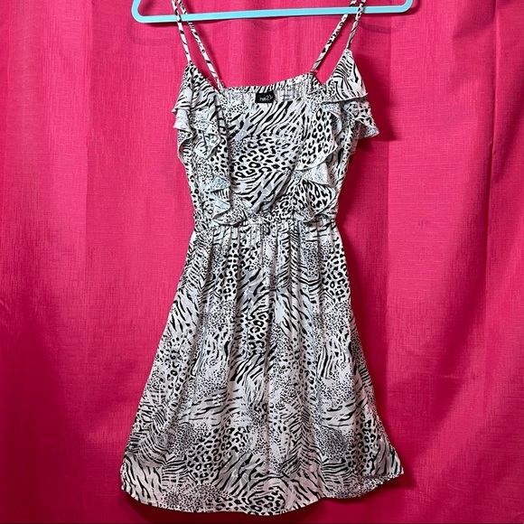 RUE21 LEOPARD & ZEBRA SUN DRESS SIZE S - Picture 2 of 11